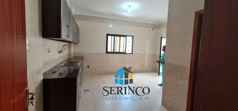 VENTE APPARTEMENT /GOMBE